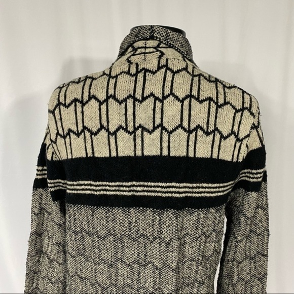 Bcbgmaxazria Long Sleeve Duster Cardigan Sweater in Size Large - Picture 4 of 5